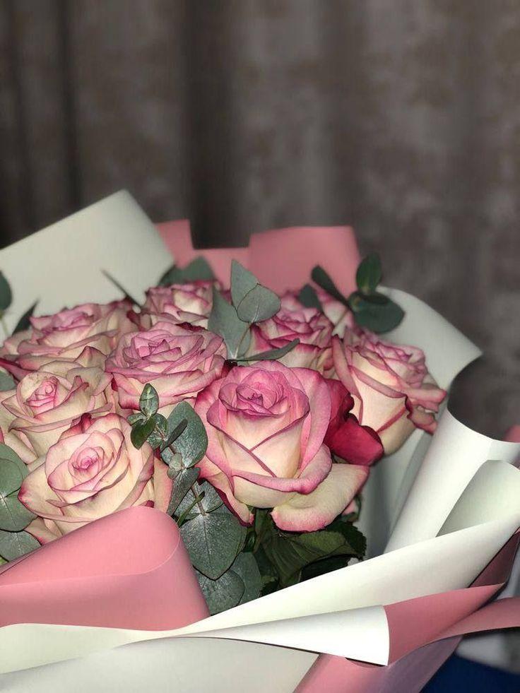 Corporate meeting room with carefully timed floral arrangements that maintain elegance throughout business hours